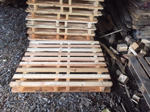 Pallet gỗ cũ 1100x1300x127